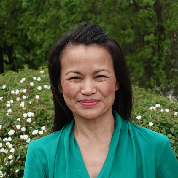 Head shot of Phuong Nguyen, Sales Tax Director Compliance at Thompson Tax